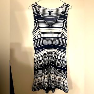 Gap White & Navy Striped Midi Dress